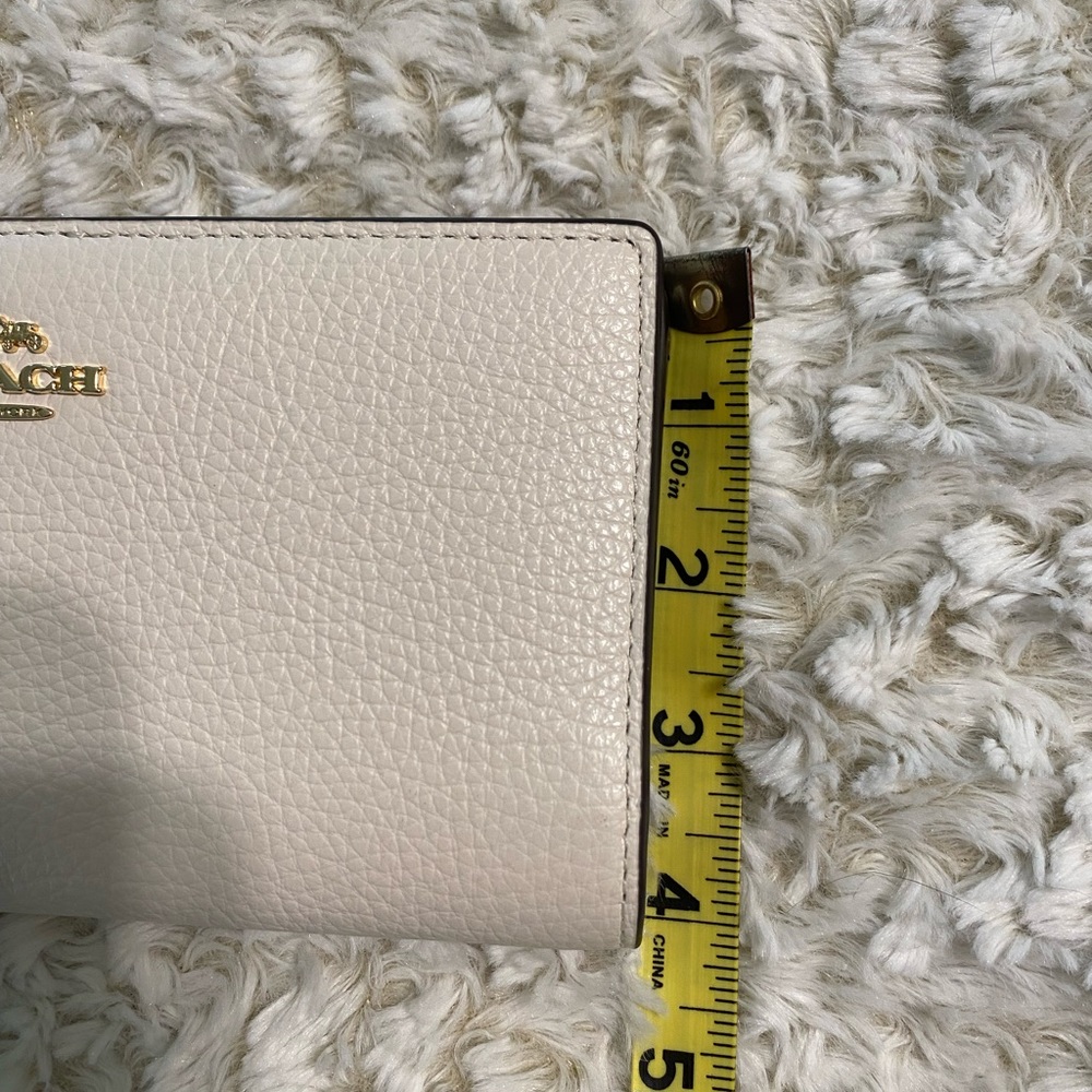 NWT Coach Slim Zip Leather Wallet with Floral Cluster Design - Picture 7 of 9